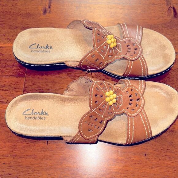 Clarks Shoes - Clark’s sandals 